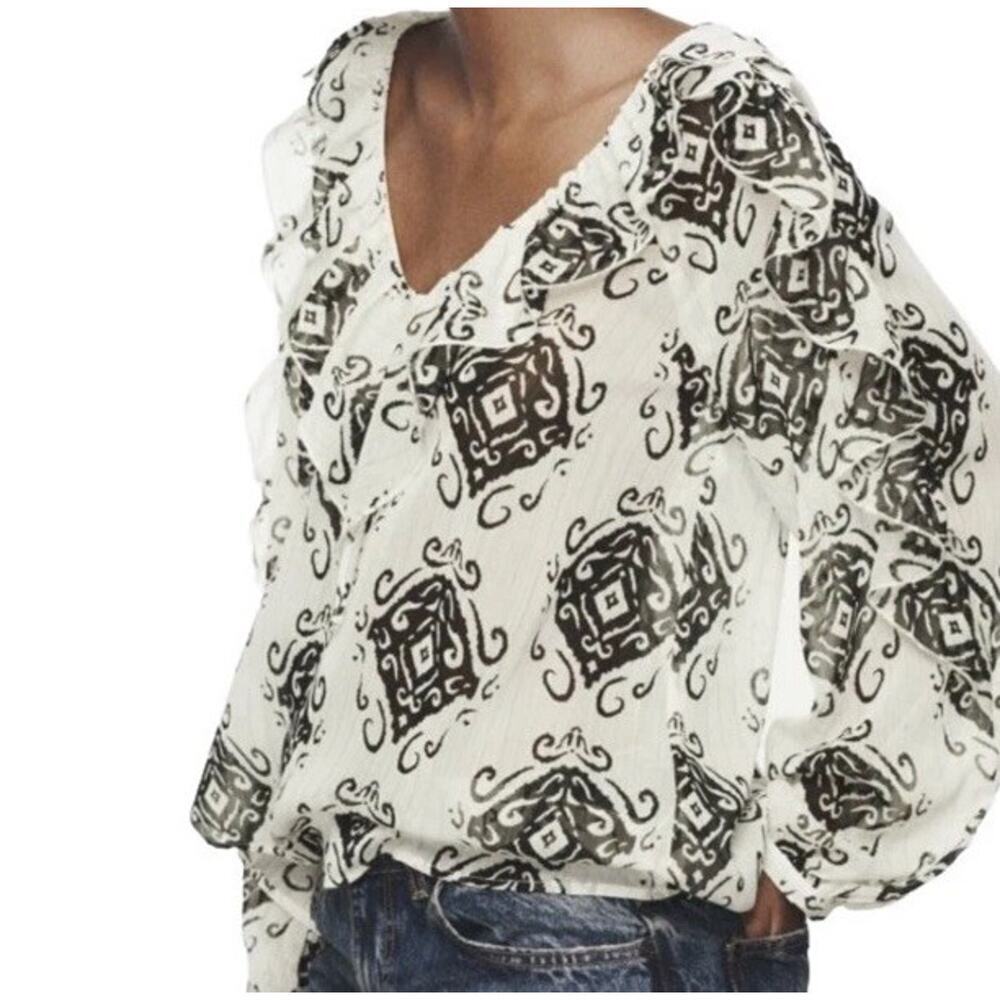 Zara Size XS Black White Printed Semi Sheer Blouse Ruffle New With Tags‎